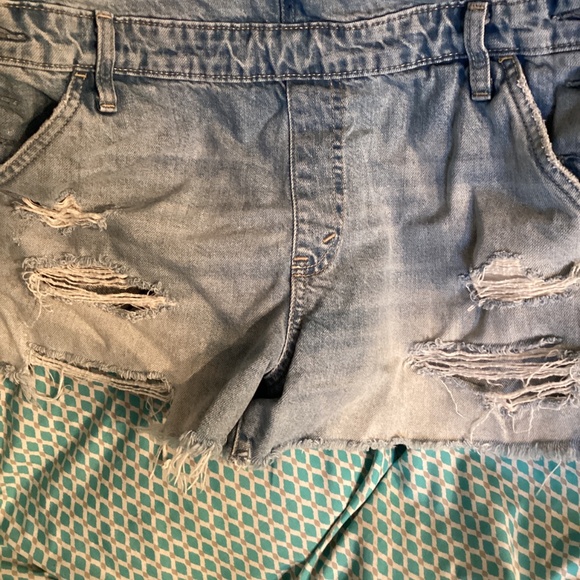 Abercrombie & Fitch Distressed Denim Overall Shorts M - Picture 3 of 5